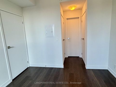 Photo 14 at 1704 - 89 Dunfield Avenue, Mount Pleasant West, Toronto