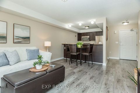 Photo 10 at 18 - 39 Coulter Street, Sunnidale, Barrie Photo 10 at 18 - 39 Coulter Street, Sunnidale, Barrie
