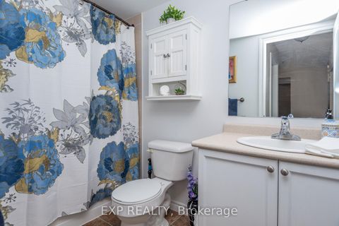 Photo 21 at 18 - 39 Coulter Street, Sunnidale, Barrie