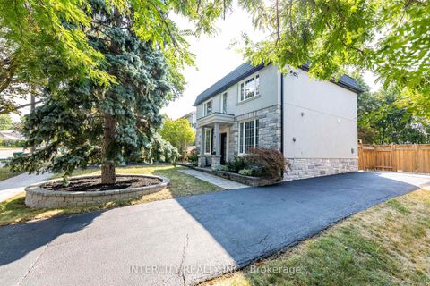 Photo 1 at 19 Marowyne Drive, Don Valley Village, Toronto