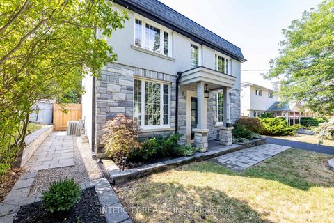 Photo 3 at 19 Marowyne Drive, Don Valley Village, Toronto