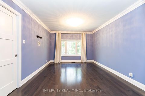 Photo 31 at 19 Marowyne Drive, Don Valley Village, Toronto