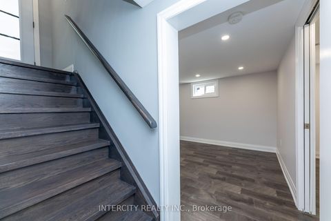 Photo 38 at 19 Marowyne Drive, Don Valley Village, Toronto