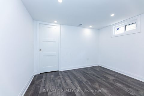 Photo 43 at 19 Marowyne Drive, Don Valley Village, Toronto