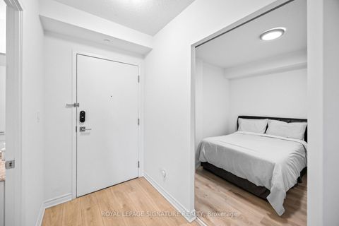 Photo 6 at 214 - 1 Falaise Road, West Hill, Toronto