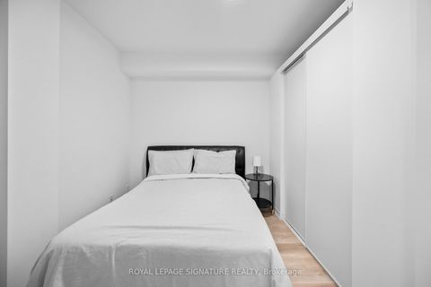Photo 9 at 214 - 1 Falaise Road, West Hill, Toronto