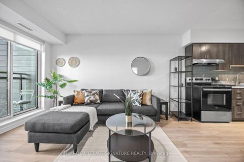 Photo 30 at 214 - 1 Falaise Road, West Hill, Toronto