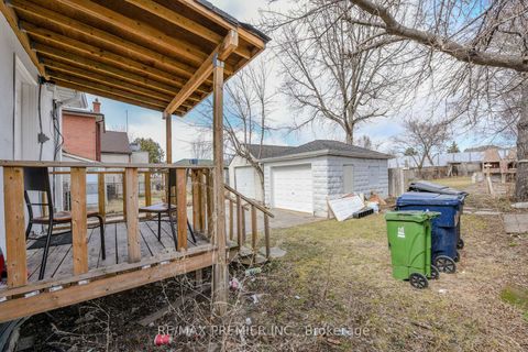 Photo 4 at 23 Rectory Road, Weston, Toronto