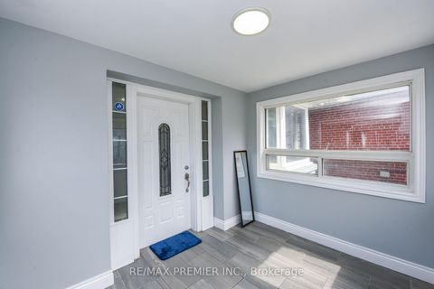 Photo 10 at 23 Rectory Road, Weston, Toronto