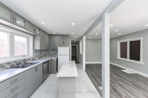 Photo 18 at 23 Rectory Road, Weston, Toronto
