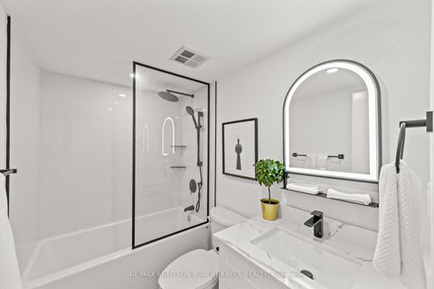 Photo 41 at 210 - 7300 Yonge Street, Yorkhill, Vaughan