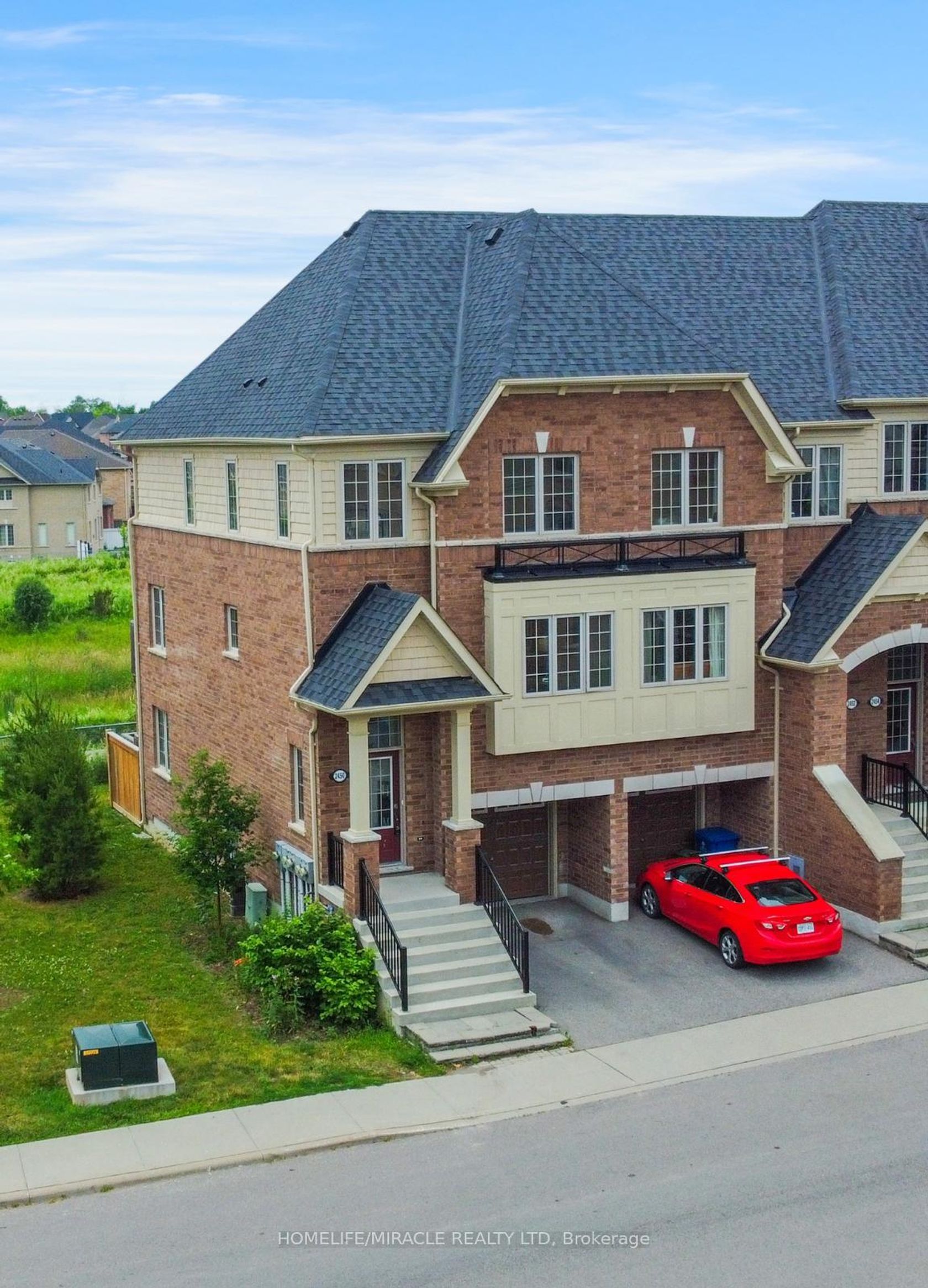 2450 Bromus Path, Windfields, Oshawa 