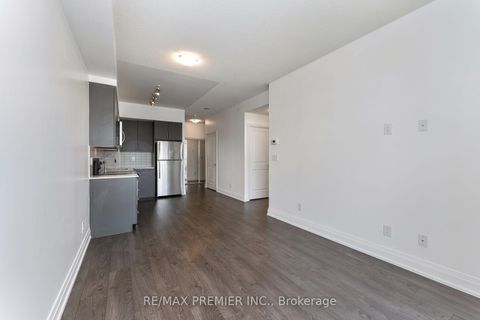 Photo 18 at 418 - 3600 Highway 7, Vaughan Corporate Centre, Vaughan