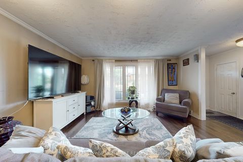 Photo 10 at 11 Bucannan Road, Maryvale, Toronto