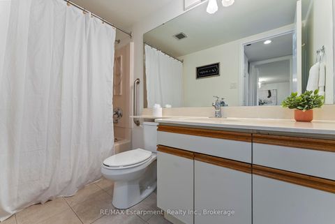Photo 18 at 602 - 1230 Marlborough Court, CP College Park, Oakville