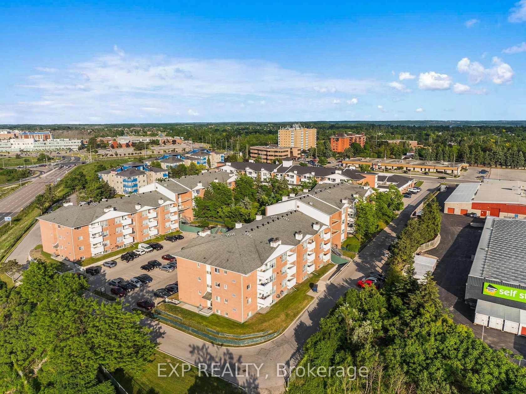 201 - 120 Bell Farm Road, Alliance, Barrie photo 1