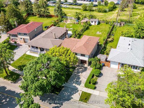 Photo 21 at 281 Jeffcoat Drive, Clairville, Toronto