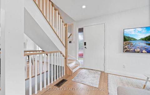 Photo 1 at 36 Shalom Crescent, Clairville, Toronto