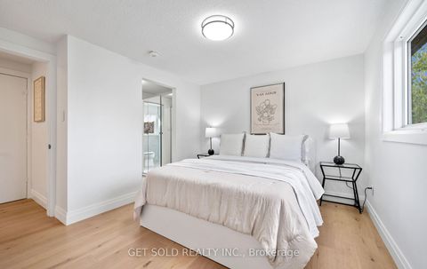 Photo 24 at 36 Shalom Crescent, Clairville, Toronto