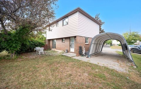 Photo 42 at 36 Shalom Crescent, Clairville, Toronto