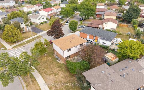 Photo 45 at 36 Shalom Crescent, Clairville, Toronto