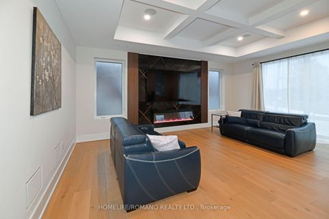 Photo 6 at 19 King High Avenue, Clanton Park, Toronto