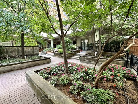 Photo 15 at 150 - 78 St Patrick Street, Chinatown, Toronto