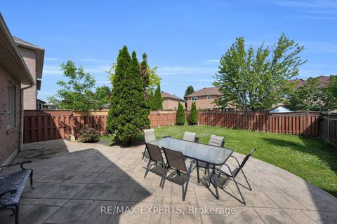 Photo 40 at 8 Pine Hollow Crescent, Maple, Vaughan