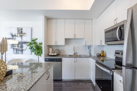 Photo 3 at B903 - 5279 Highway 7, Vaughan Grove, Vaughan