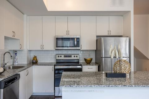 Photo 4 at B903 - 5279 Highway 7, Vaughan Grove, Vaughan
