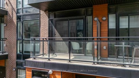 Photo 7 at B903 - 5279 Highway 7, Vaughan Grove, Vaughan