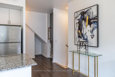 Photo 11 at B903 - 5279 Highway 7, Vaughan Grove, Vaughan