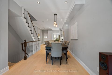 Photo 12 at 8 - 1 Baxter Street, Moore Park, Toronto