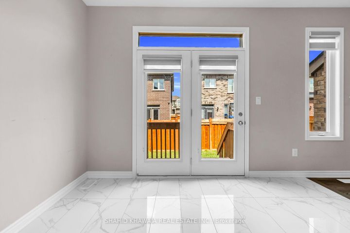 Photo 13 at 1237 Trudeau Drive, BW Bowes, Milton