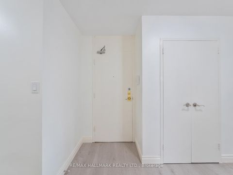 Photo 3 at 206 - 115 Antibes Drive, Branson, Toronto