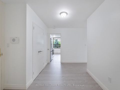 Photo 4 at 206 - 115 Antibes Drive, Branson, Toronto