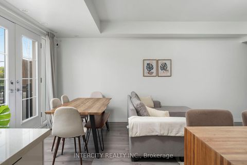 Photo 14 at E-16 - 26 Bruce Street, East Woodbridge, Vaughan