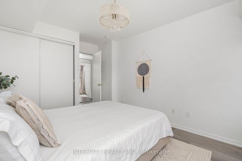 Photo 27 at E-16 - 26 Bruce Street, East Woodbridge, Vaughan