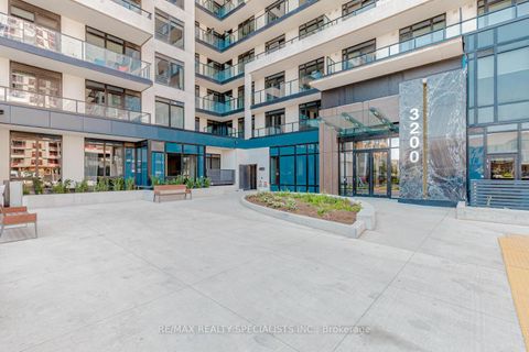Photo 3 at 726 - 3200 William Coltson Avenue, JM Joshua Meadows, Oakville
