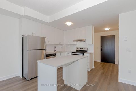 Photo 17 at 726 - 3200 William Coltson Avenue, JM Joshua Meadows, Oakville