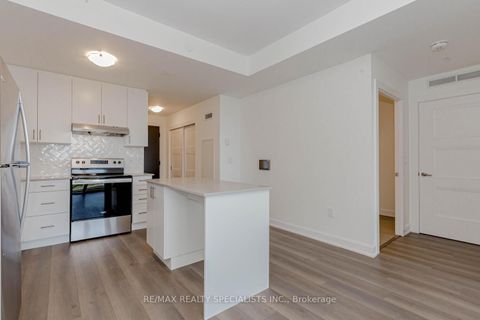 Photo 19 at 726 - 3200 William Coltson Avenue, JM Joshua Meadows, Oakville