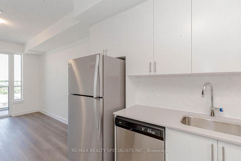 Photo 27 at 726 - 3200 William Coltson Avenue, JM Joshua Meadows, Oakville