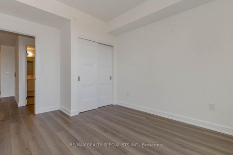 Photo 34 at 726 - 3200 William Coltson Avenue, JM Joshua Meadows, Oakville