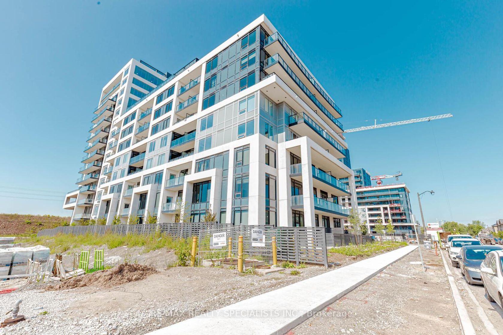 726 - 3200 William Coltson Avenue, JM Joshua Meadows, Oakville 