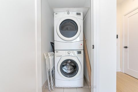 Photo 21 at 4119 - 5 Sheppard Avenue E, Willowdale East, Toronto