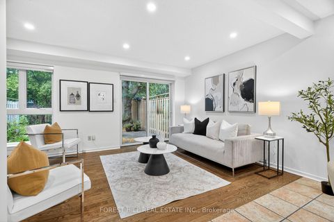 Photo 7 at 187 - 19 Snowshoe Mill Way, Windfields, Toronto