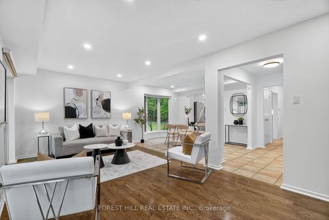 Photo 12 at 187 - 19 Snowshoe Mill Way, Windfields, Toronto
