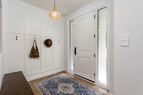 Photo 2 at 2089 Shorncliffe Boulevard, WM Westmount, Oakville