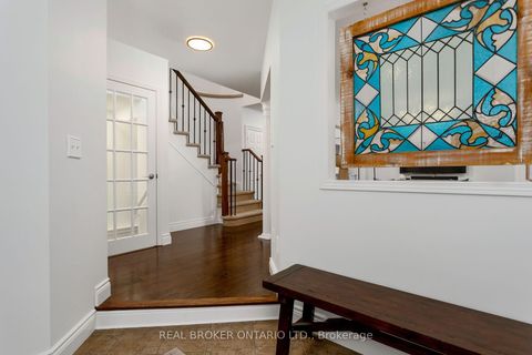 Photo 3 at 2089 Shorncliffe Boulevard, WM Westmount, Oakville