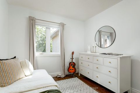 Photo 21 at 2089 Shorncliffe Boulevard, WM Westmount, Oakville
